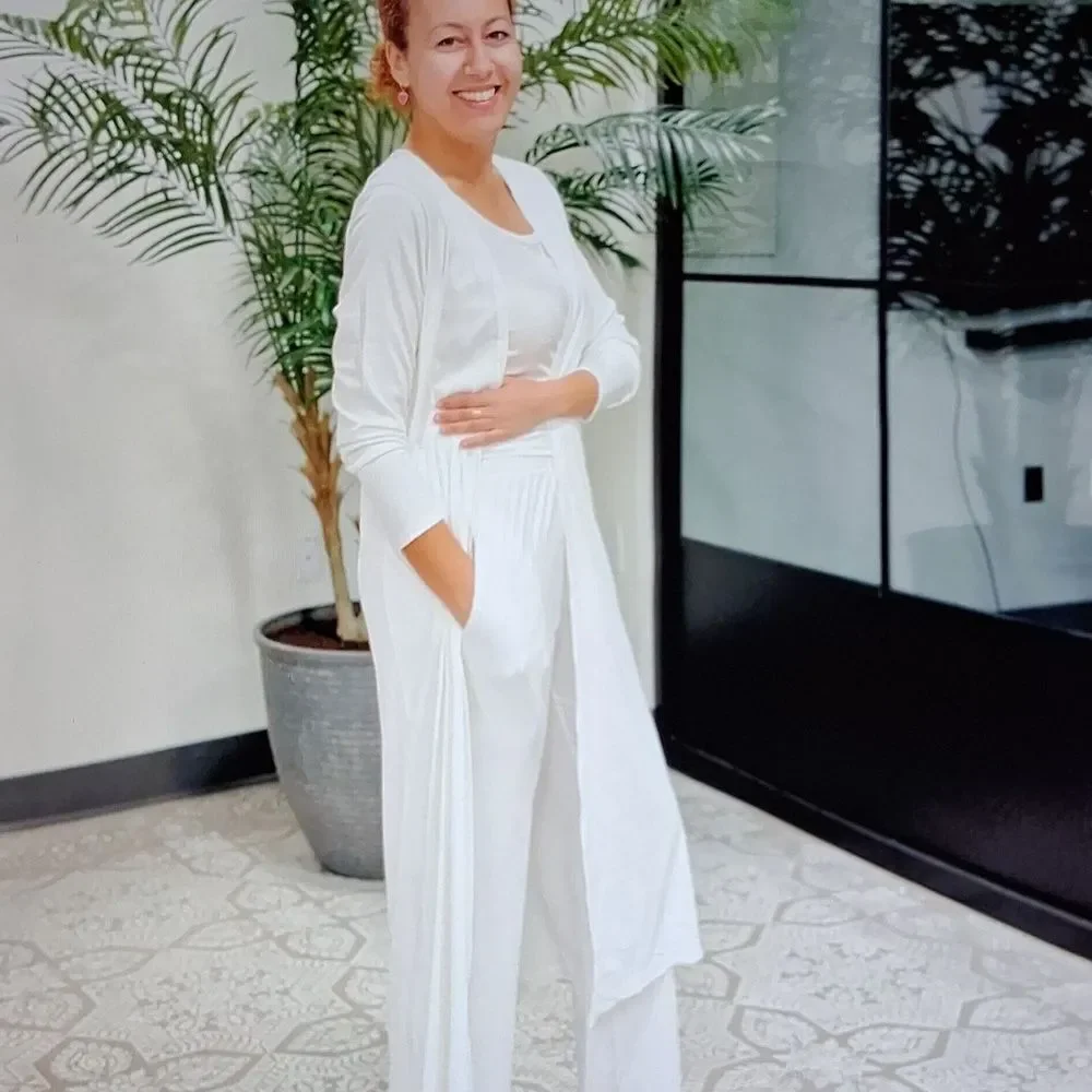 XXL 3 Piece Lounge & Everyday Comfort Set White New In Package By Hot